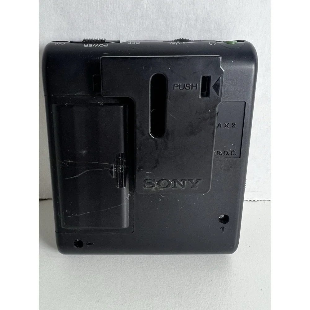 Sony Walkman SRF-M32 FM/AM Digital Radio Vintage Portable Parts Repair